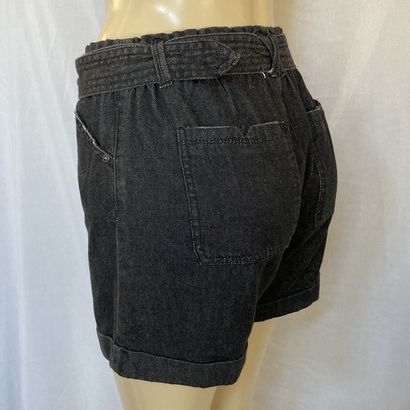 DEMOCRACY Jeans Women’s Black Faded Shorts Size 6 Belted Elastic Waist NWOT - Picture 1 of 8